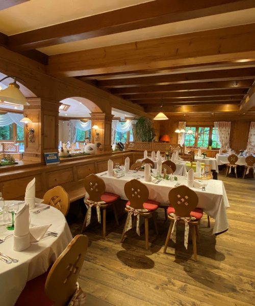 web_hotel_le_petit_kohlberg_lucelle_alsace_0007_Restaurant Stuba 2